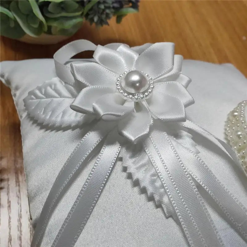 Wedding Ring Pillow European Romantic Bridal Wedding Ring Holder Pillow Heart Handmade Ribbon Cushion Decor for Wedding Ceremony